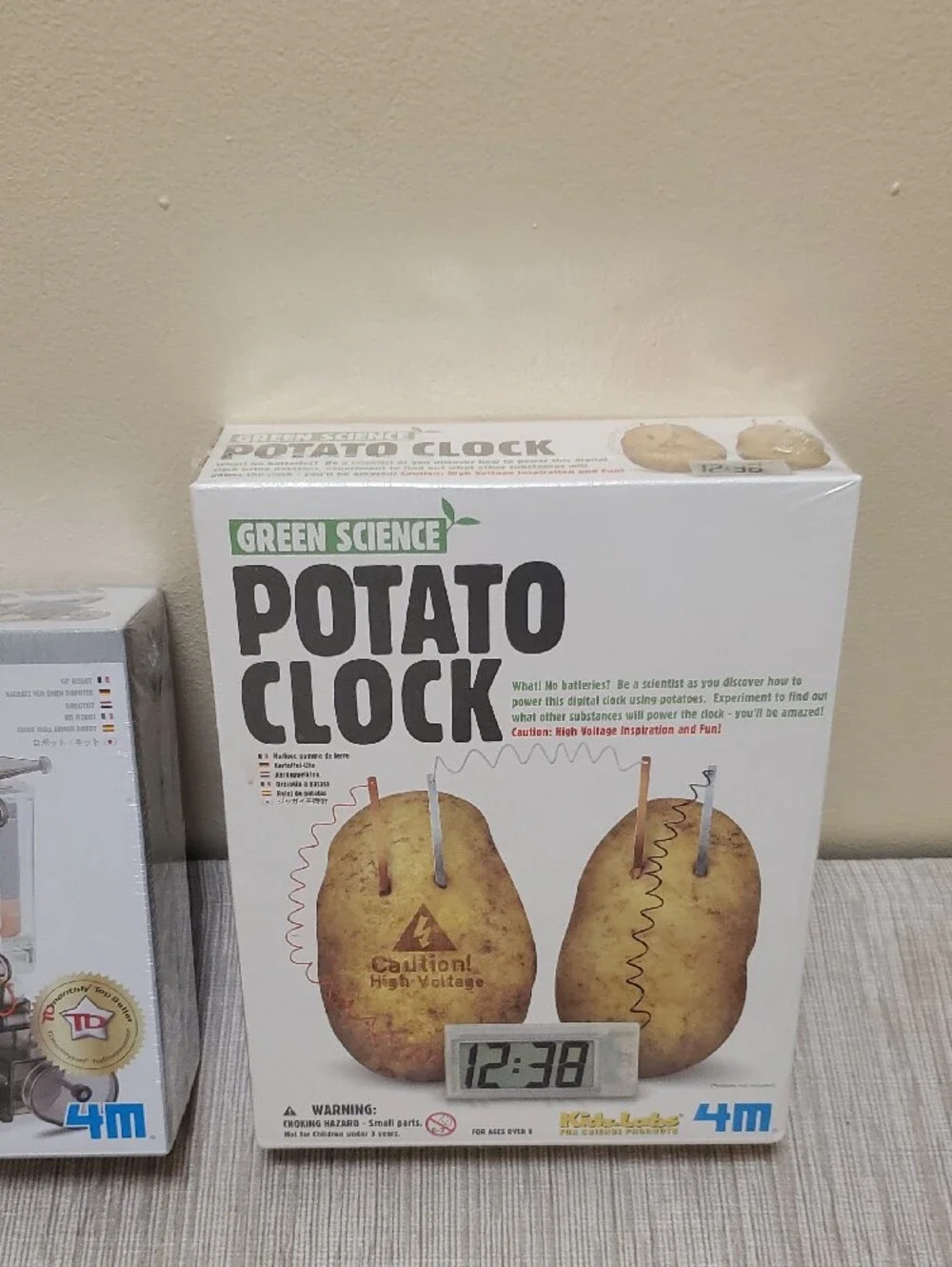 Green Science Potato Clock and Tin Can Robot Bundle